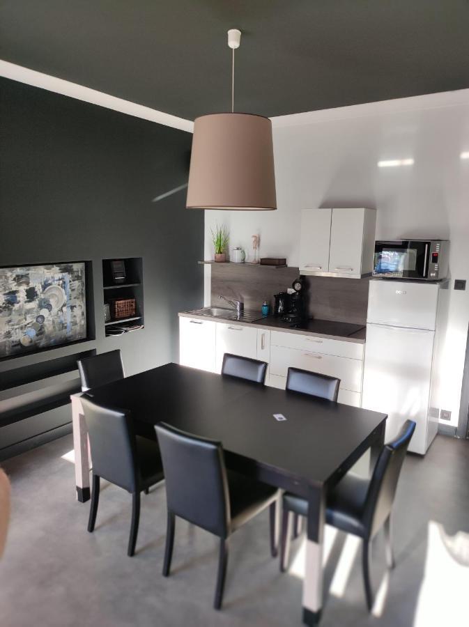 L'Amarante Chambres D'Hotes Ou Gite Citadin Theux Bagian luar foto